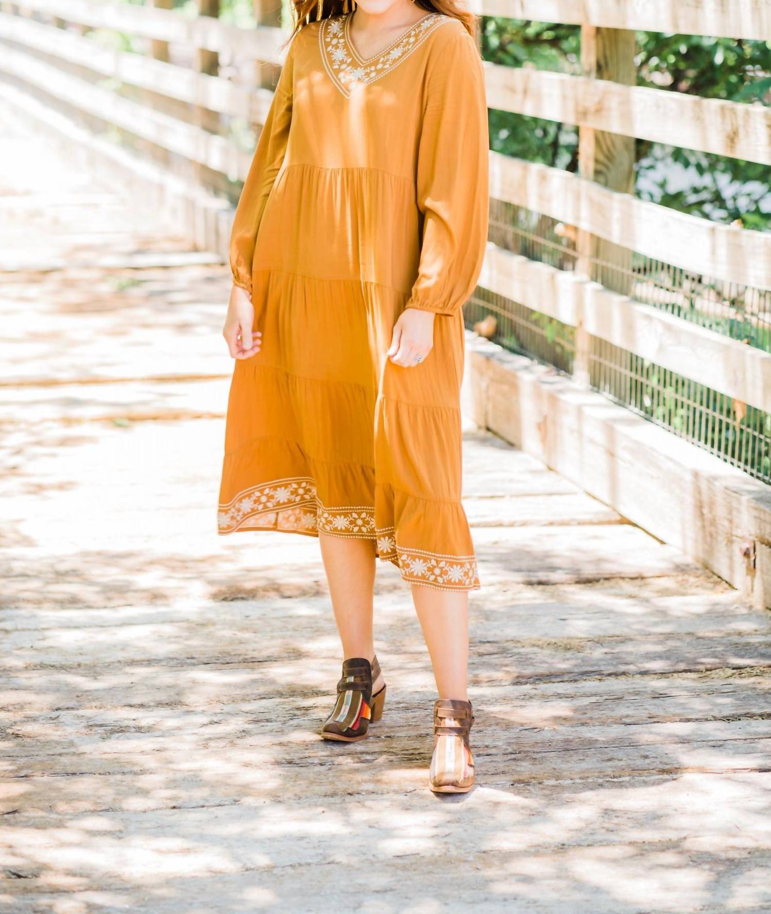 Layerz Clothing - Deb Midi Dress