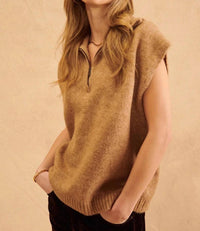 John + Jenn - Michael Quarter Zip Vest