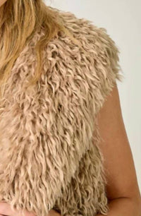 Mystree - Shaggy Faux Fur Vest