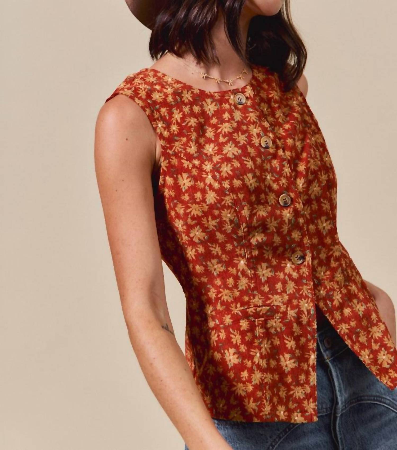 So Me - Floral Button Down Vest
