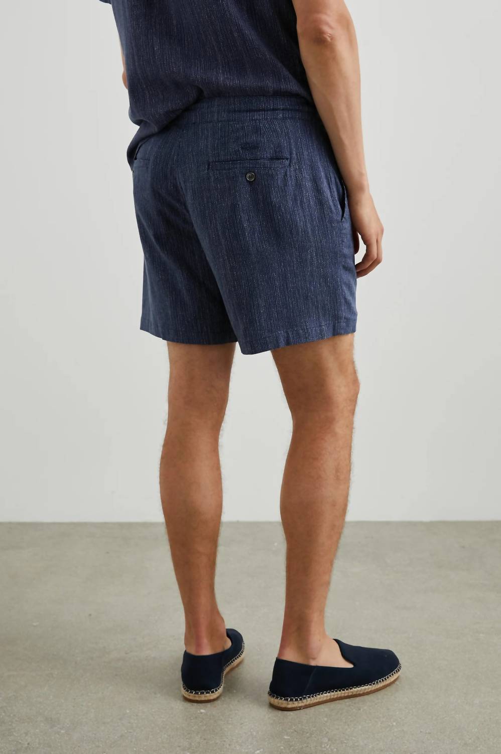 Rails - Sona Short