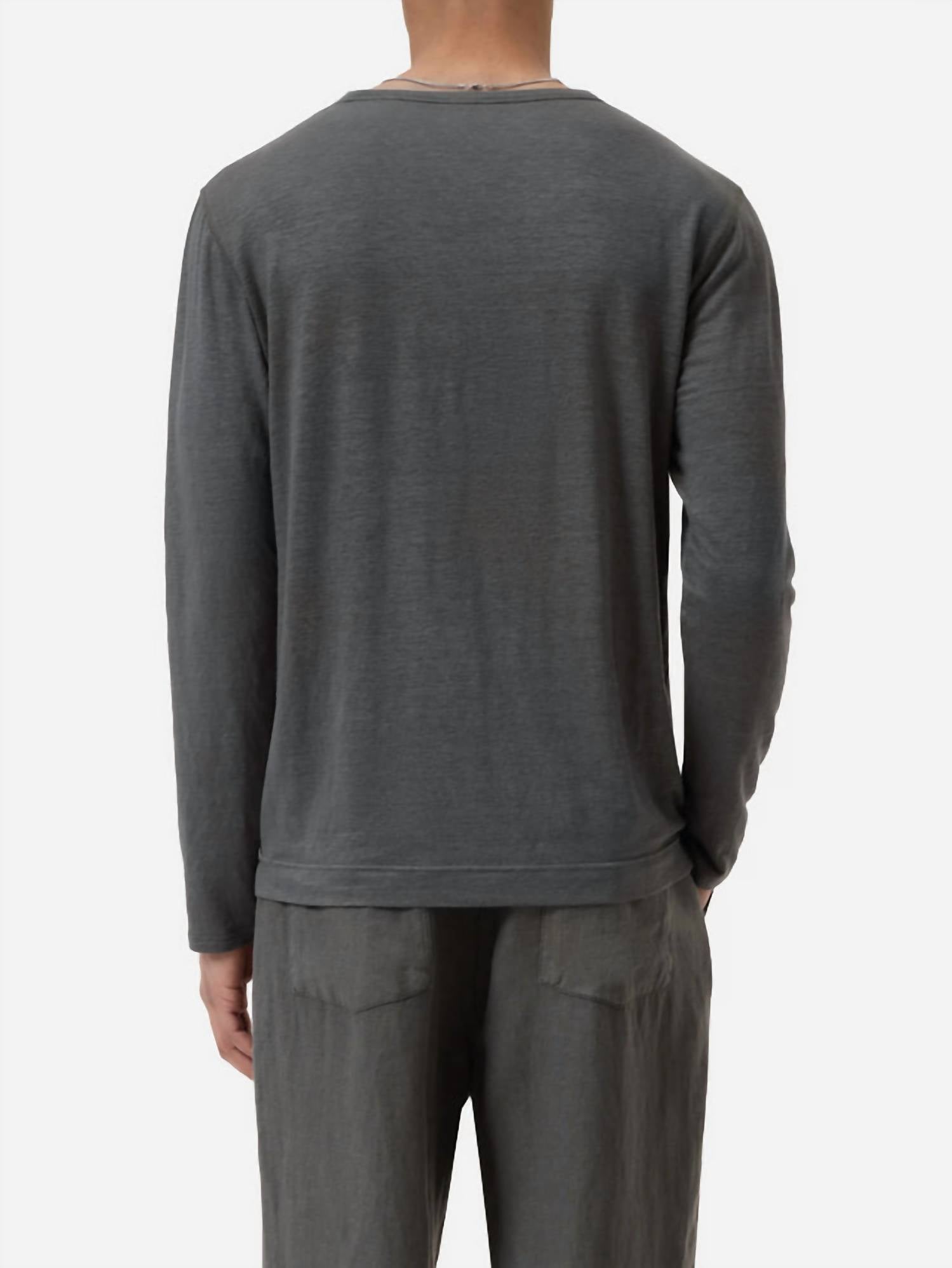 CLOSED Long Sleeve Linen T-shirt in pepper gray - men's long sleeve top - detail view