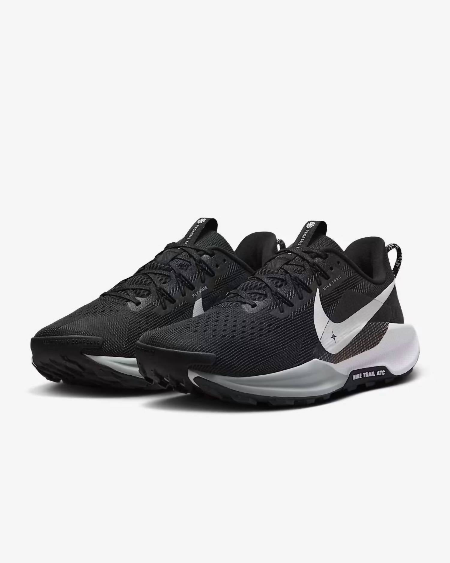 Nike - Men's Pegasus Trail 5 Running Shoes