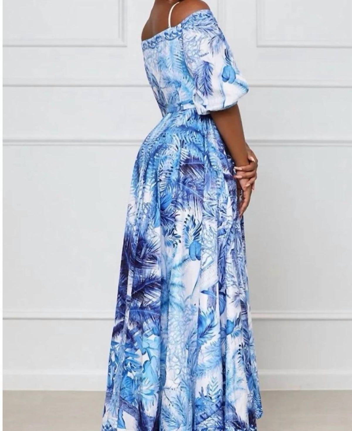 Latiste - Off The Shoulder Dress