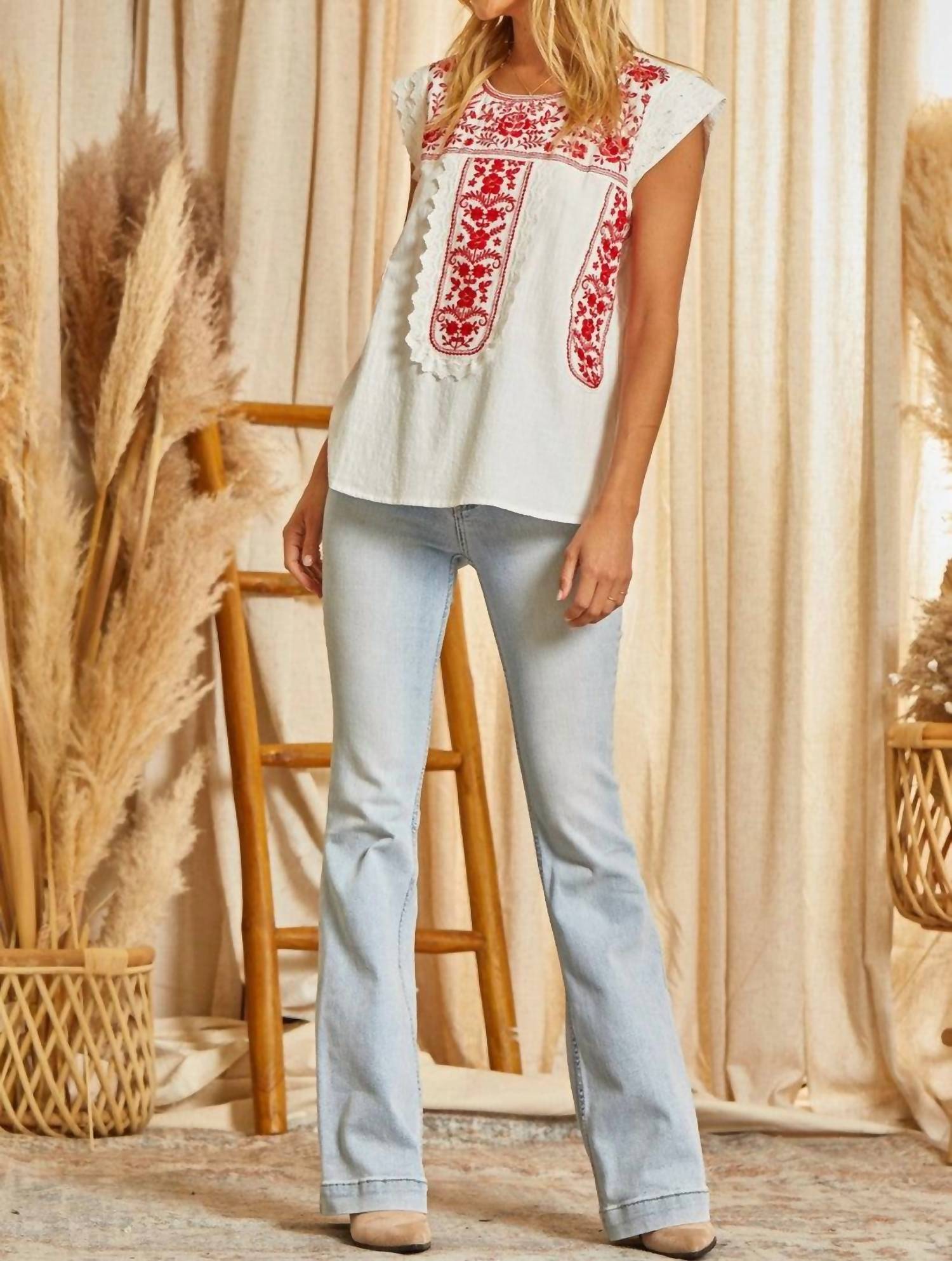 Savanna Jane - Embroidered Lace Top - Plus