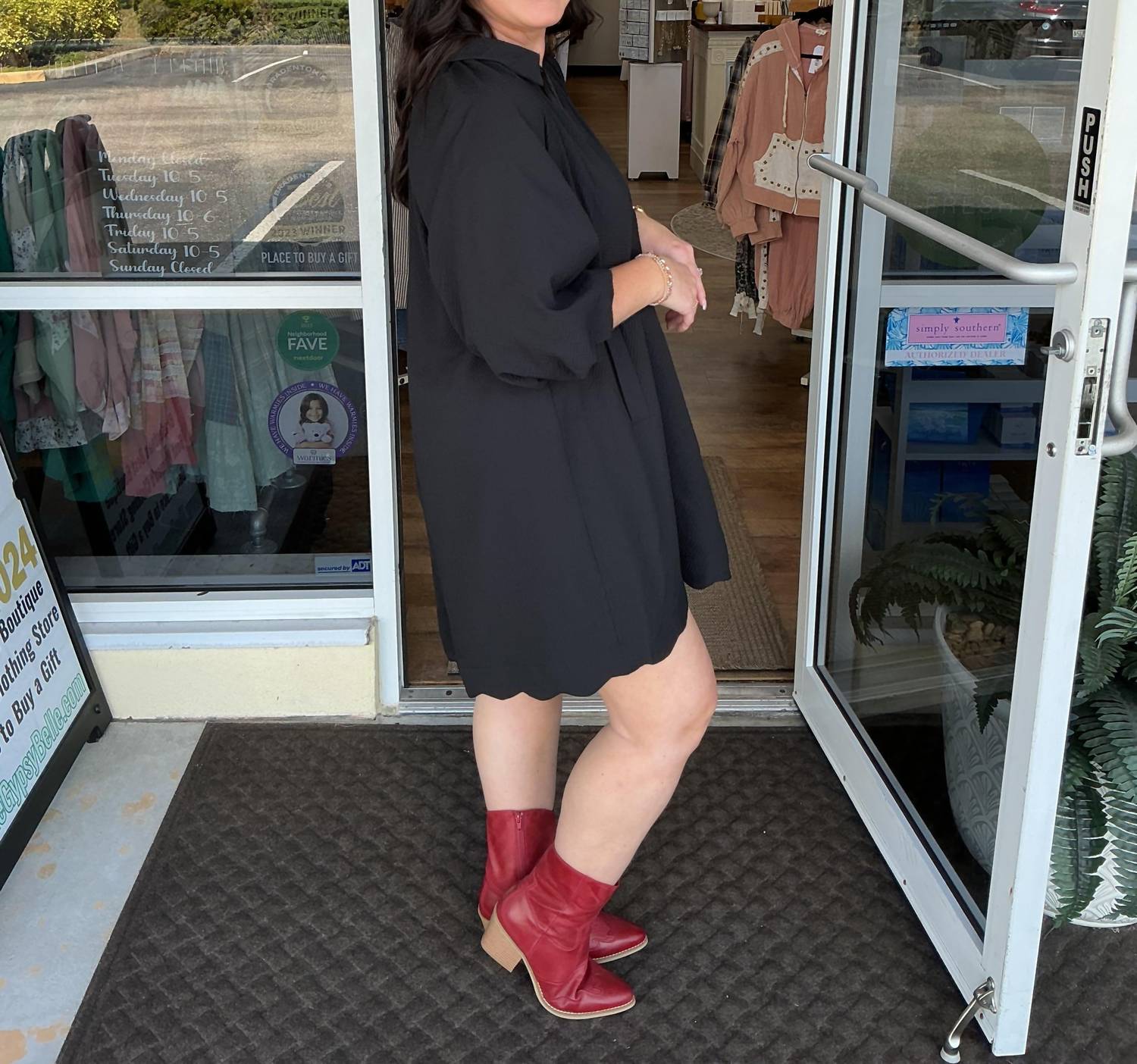 Umgee - A-line Mini Dress With Scallop Hem