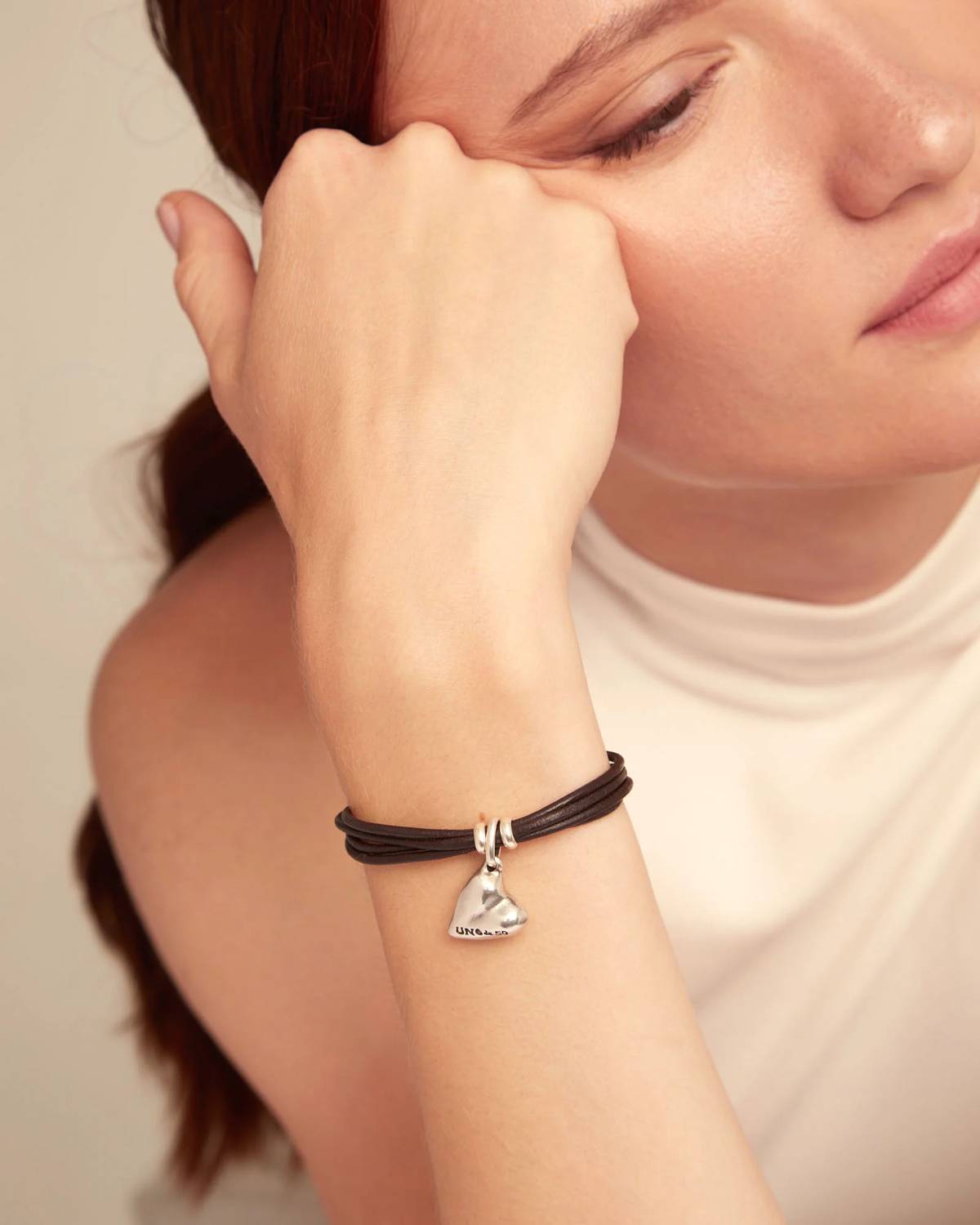 Unode50 - Leather Bracelet With A Heart Charm