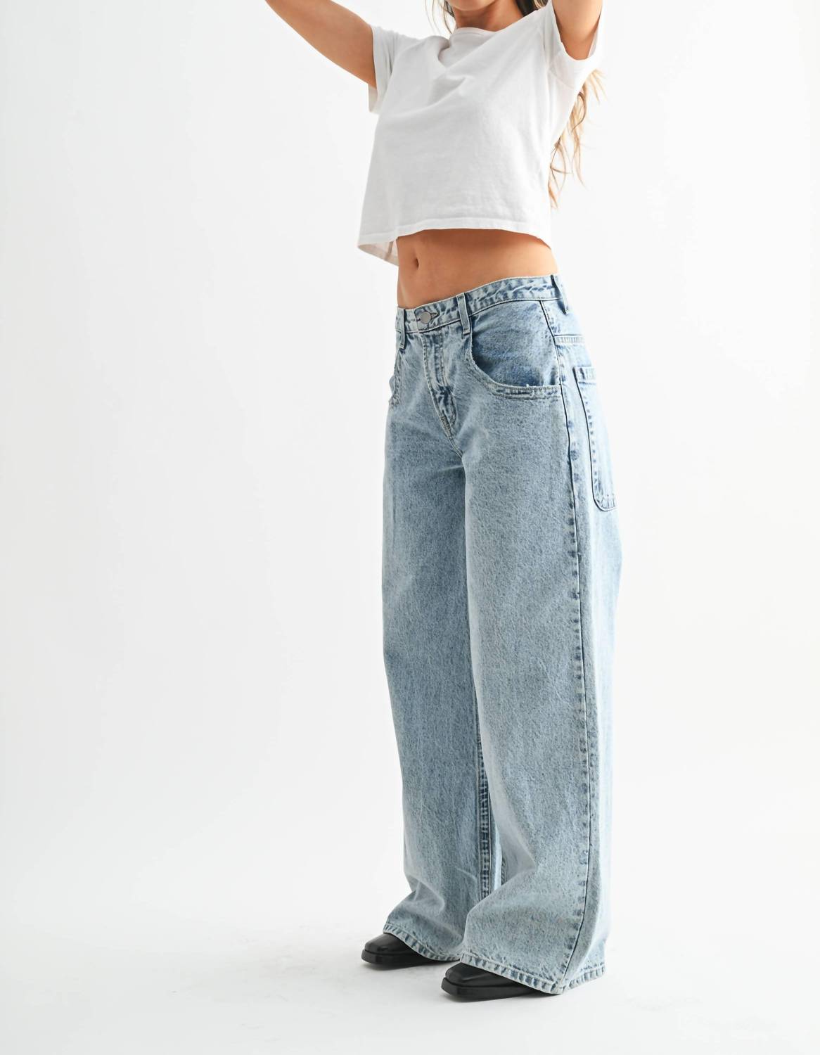 Just Black Denim - Women's Med Relaxed Straight Jeans
