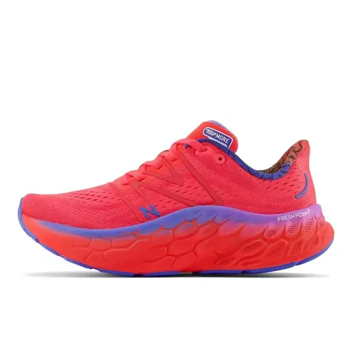 New Balance - Women's Fresh Foam X More V4 Sneaker
