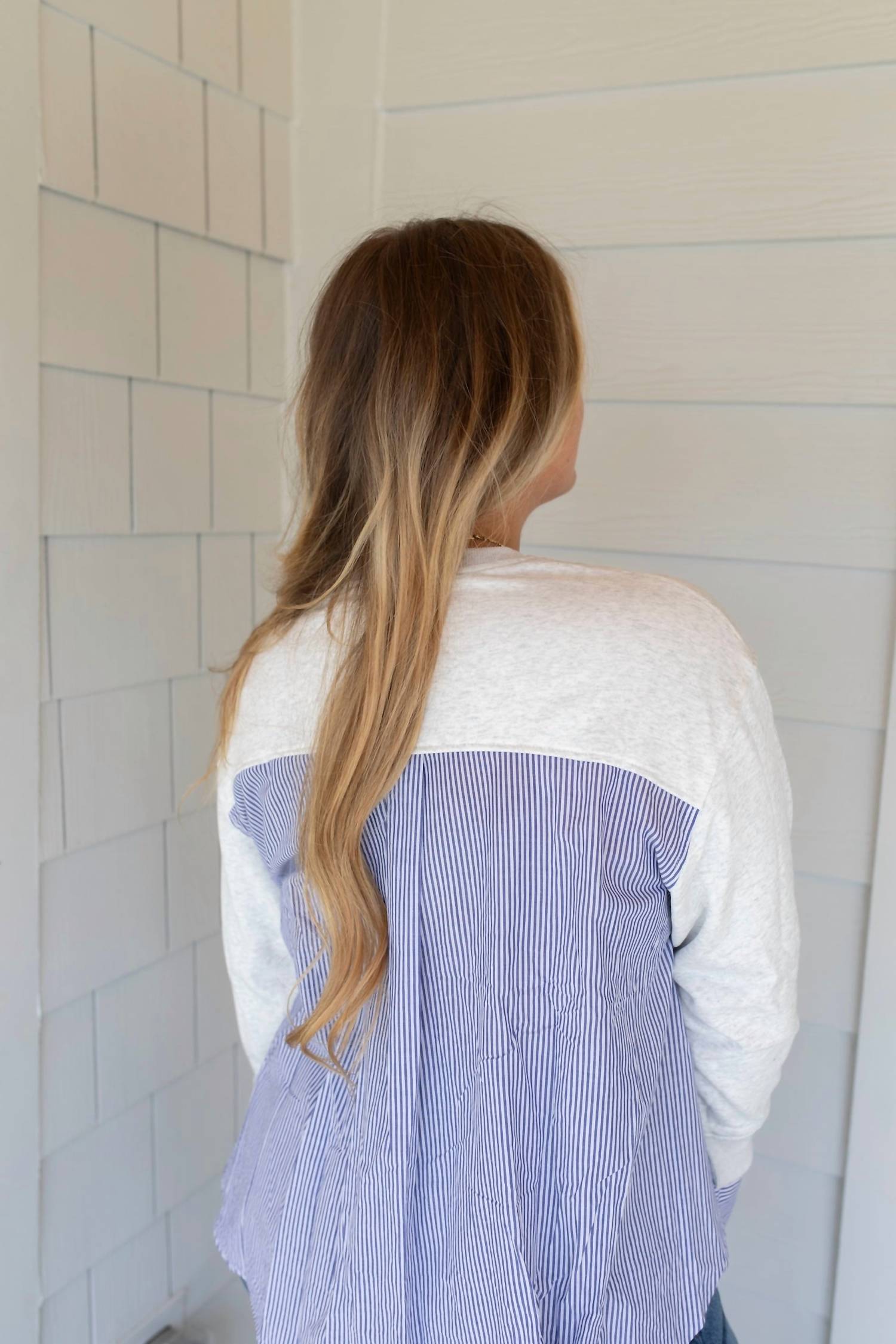 ee:some Wrapped With A Bow Blouse in grey navy - women's blouse - detail view
