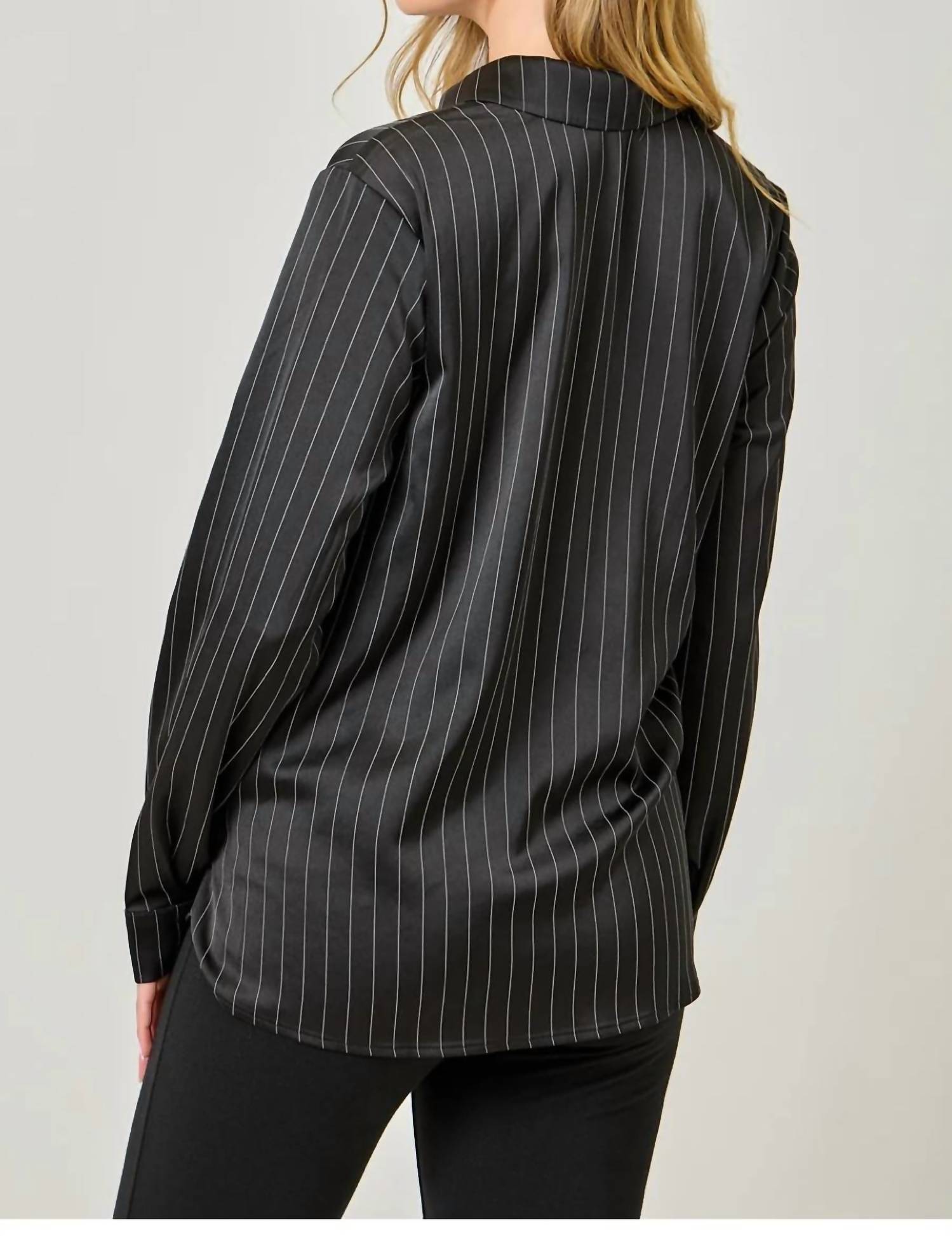 Mystree - Stripe Twisted Bottom Blouse