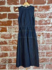 Zoe And Claire - Women's Storyline Denim Midi Dress