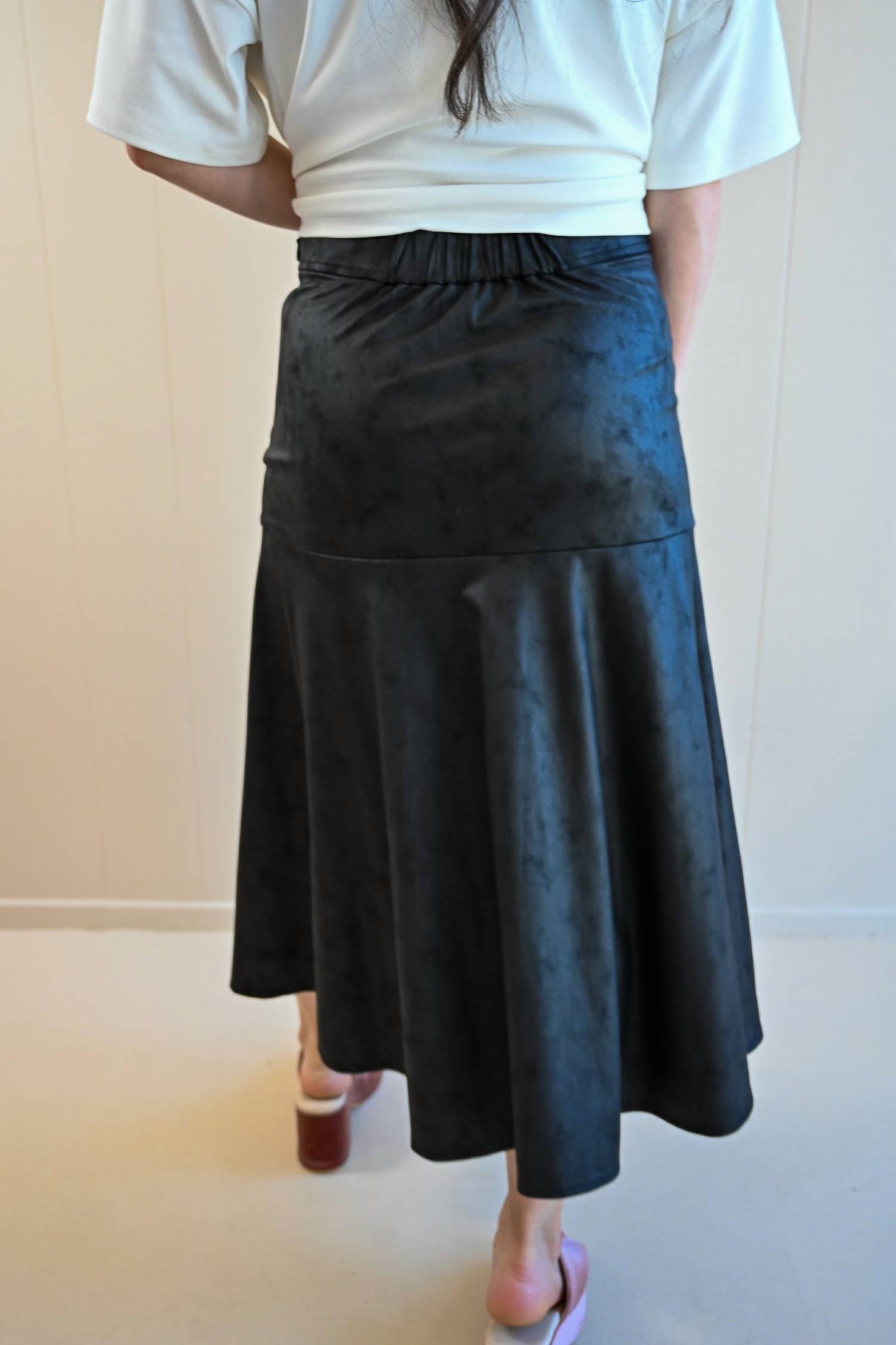 Traffic People - Women's Arena Suede Midi Skirt