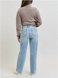 Judy Blue - Heather Mid Rise Rigid Magic Straight Jeans