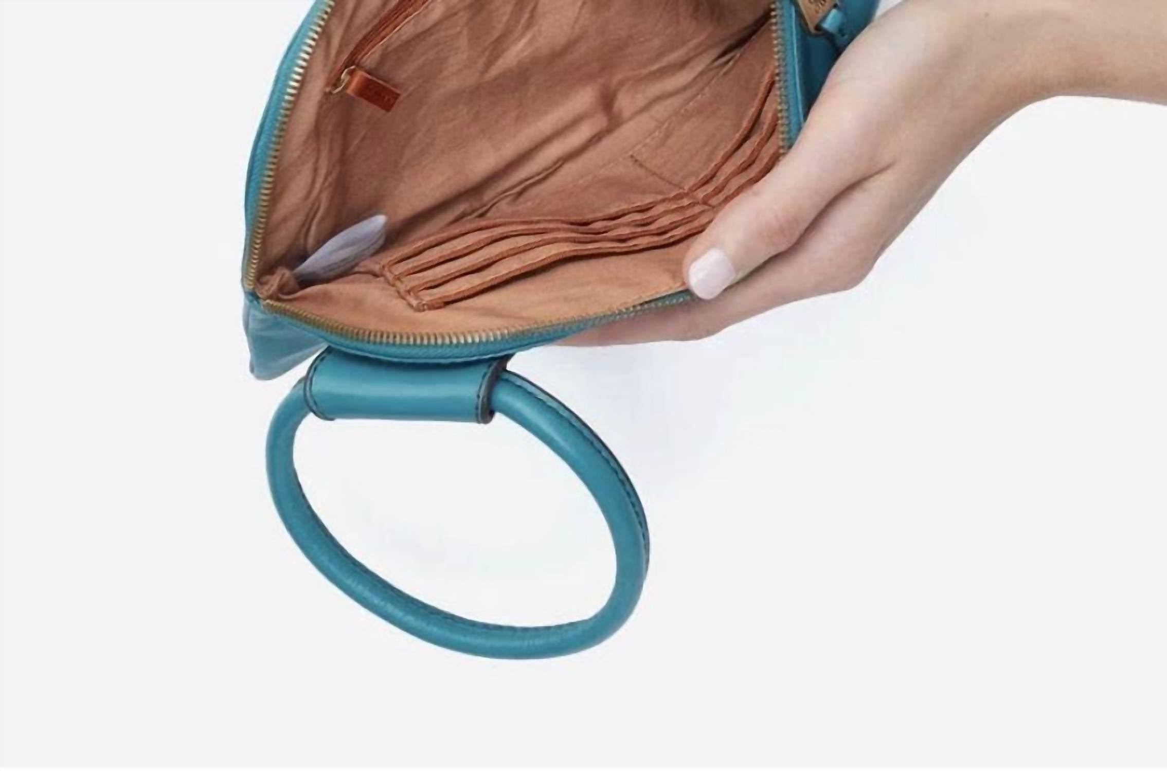 Hobo - Sable Clutch