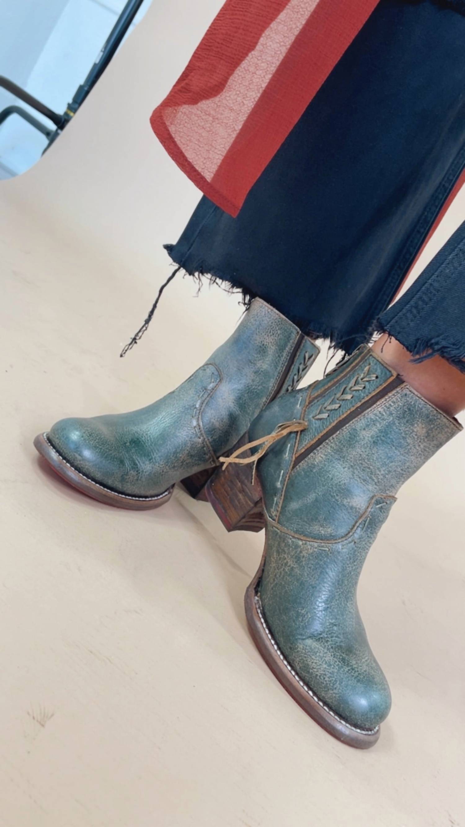 Bedstu - Women's Celestine Leather Ankle Boots