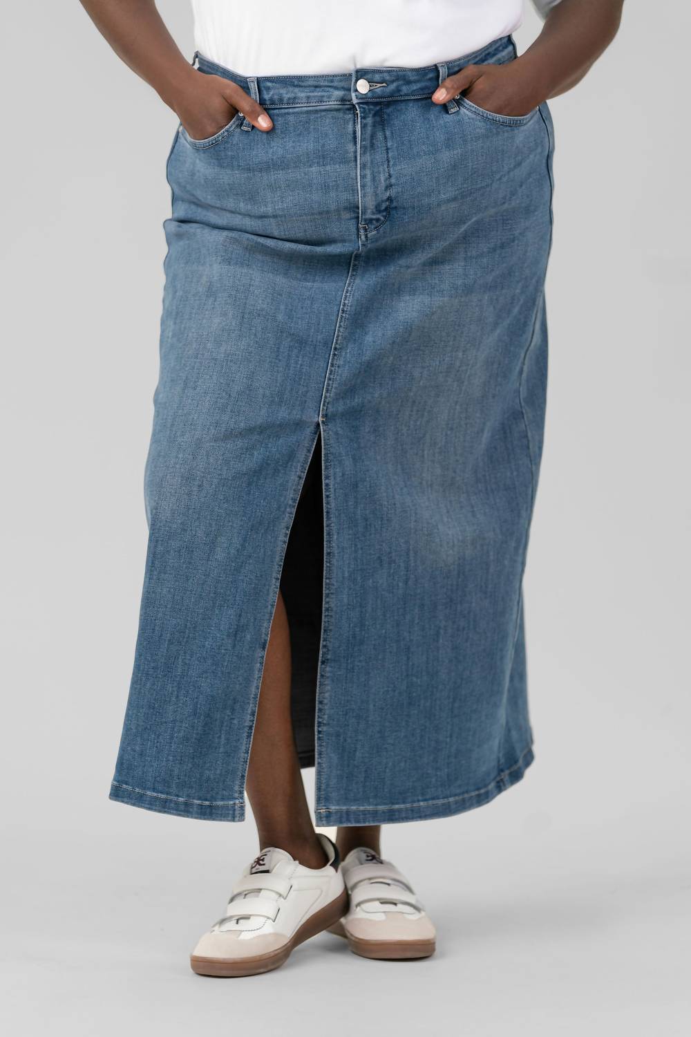 Nydj - High Rise Long Skirt With Slit - Plus