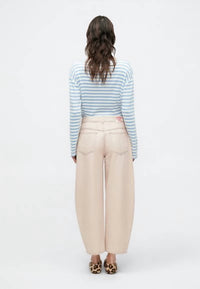 CLOSED Jazzie Barrel Jeans in blush pink - women's jeans - alternate view