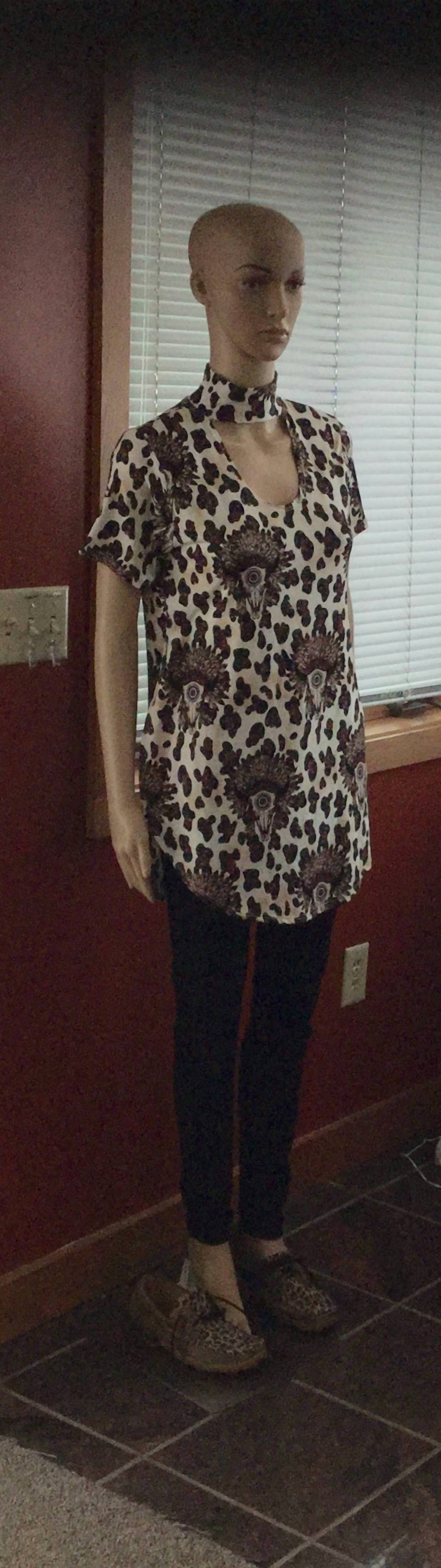 L&B - Women's Mock Neck Tunic
