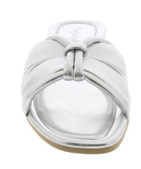 Seychelles - shade of cool sandal