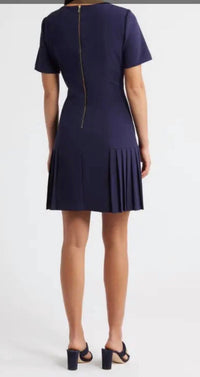 Tahari - Stretch Crepe Dress