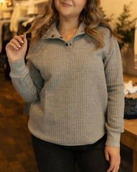 Doe And Rae - Quilted Sweatshirt