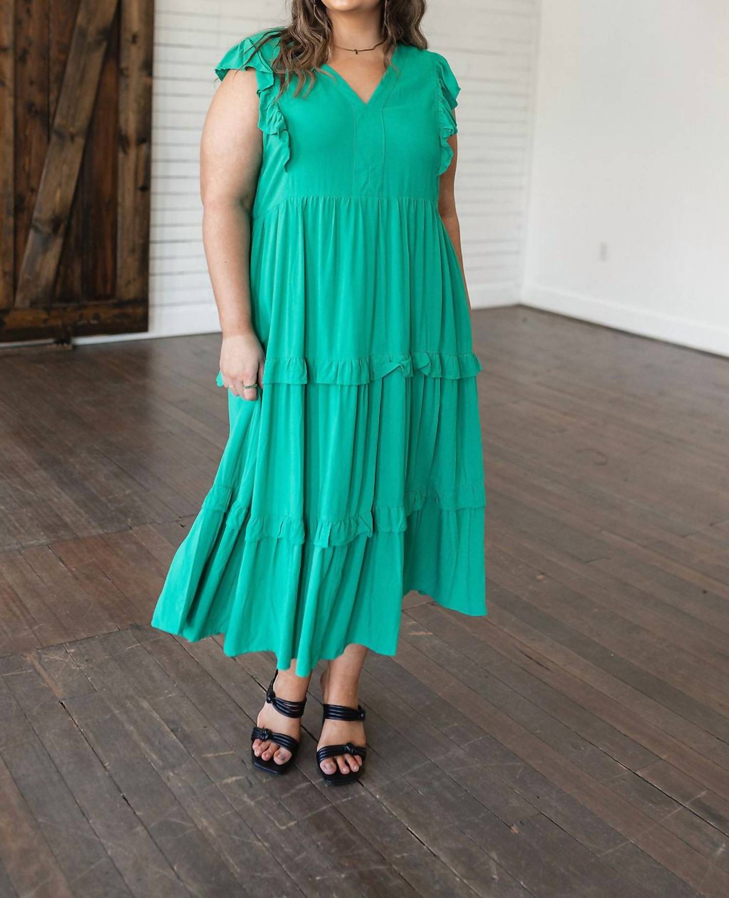Entro - Tiers in Heaven Tiered Midi Dress