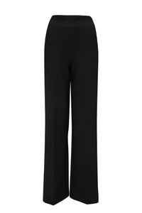 Oscar The Collection Women's Amber Trousers in black - women's shorts