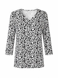Lulu-B - V-neck Print Top