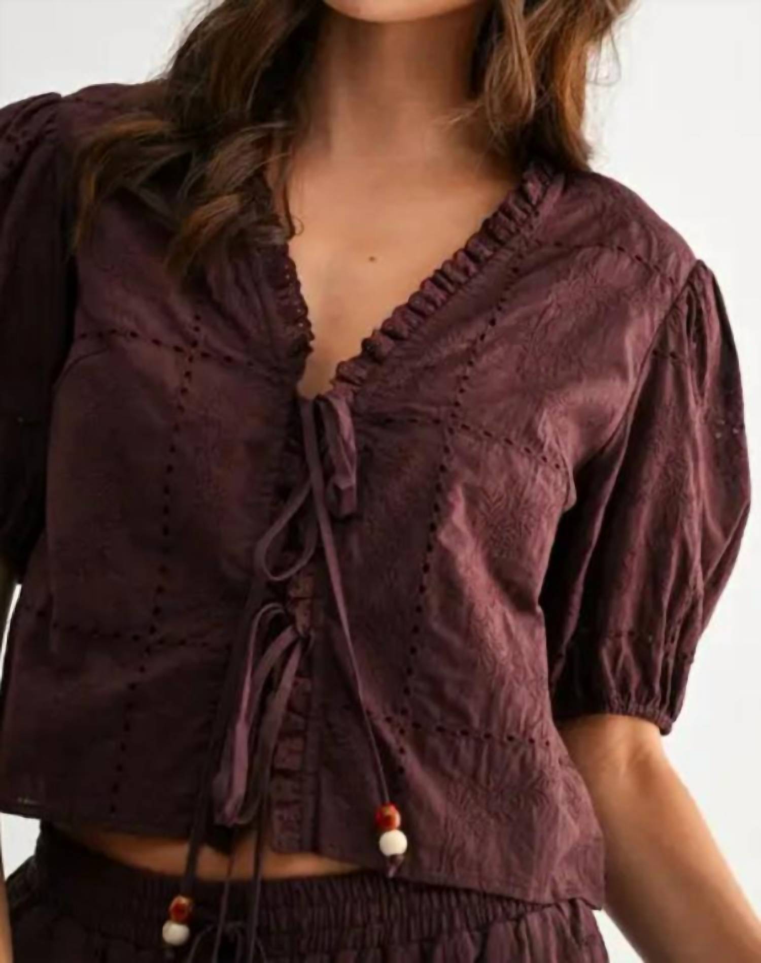 Mint Exclusives - Embo Puff Sleeve Top