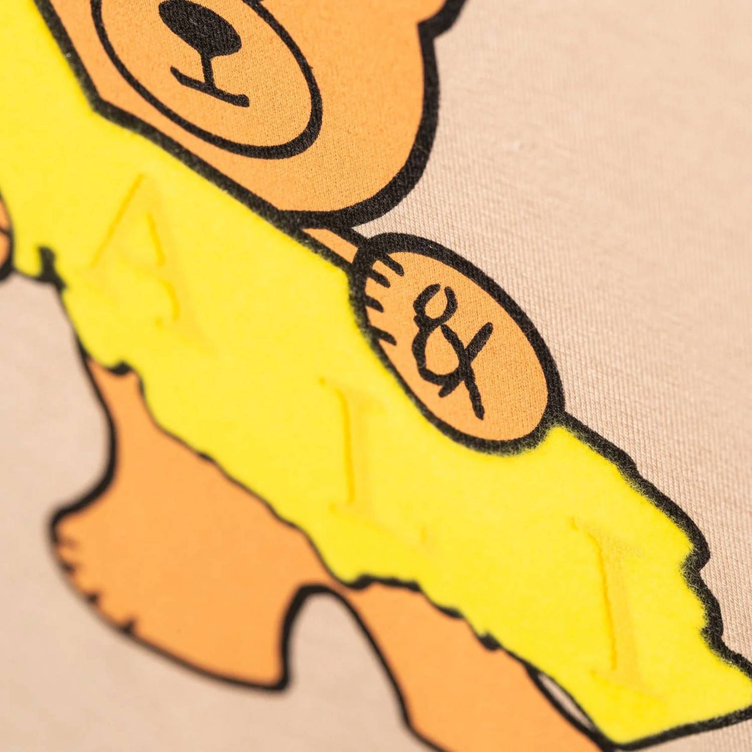 Eight X - Cali Bear Graphic T-shirt