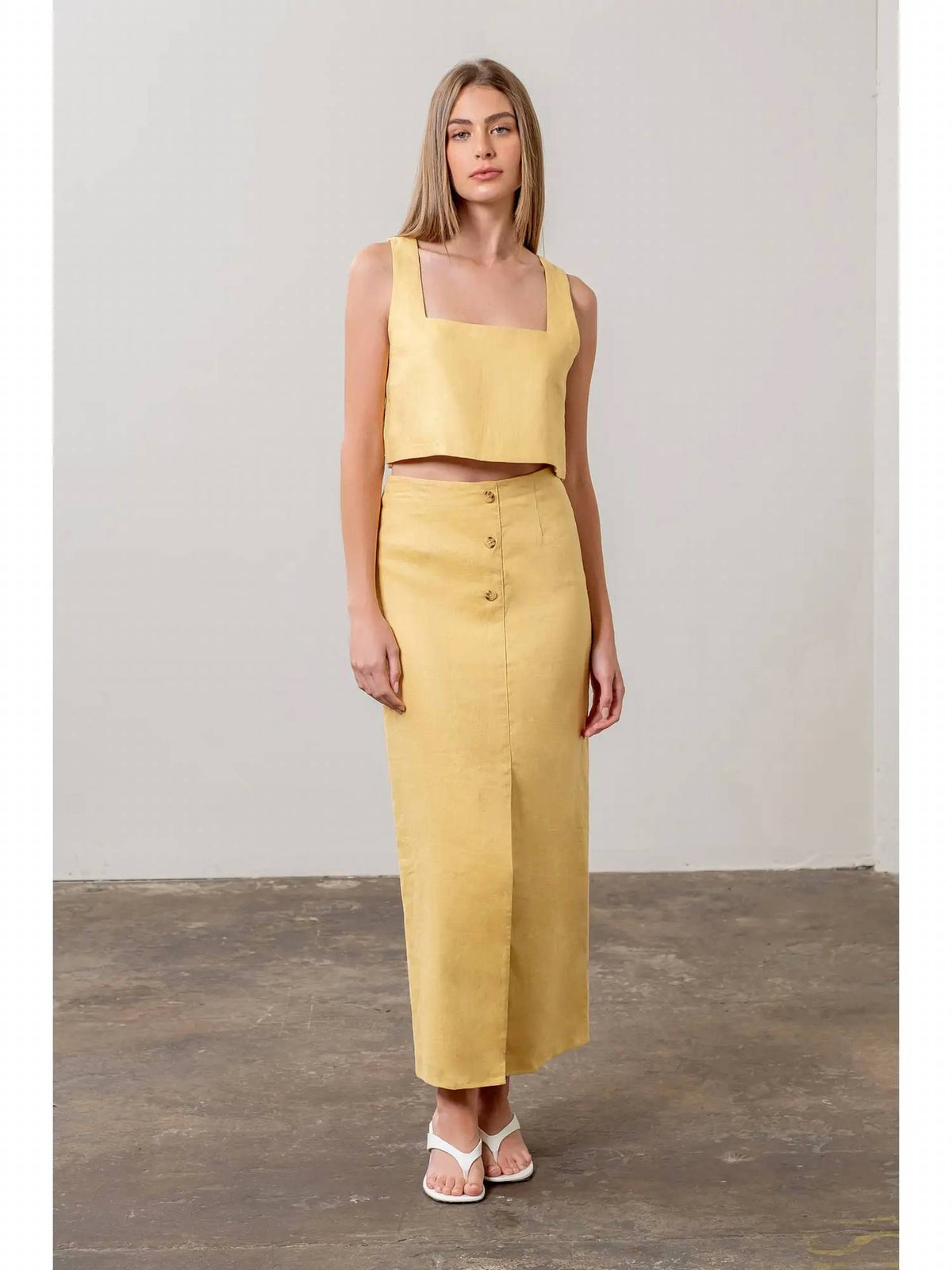 Moon River - Square Neck Sleeveless Linen Crop Top