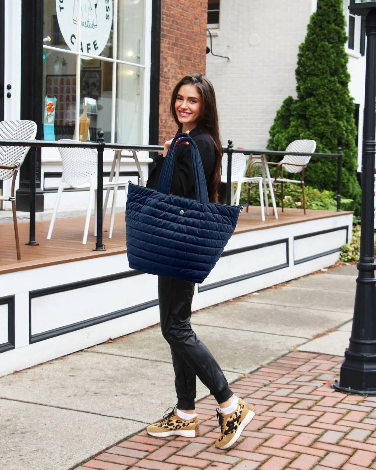 Lemonbella - Women's Tote Traveler Bag