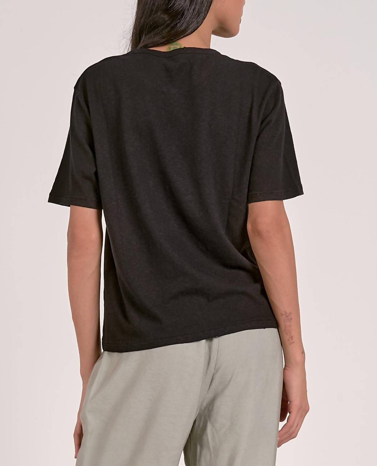 ELAN Love T-Shirt in black - women's t-shirt - detail view