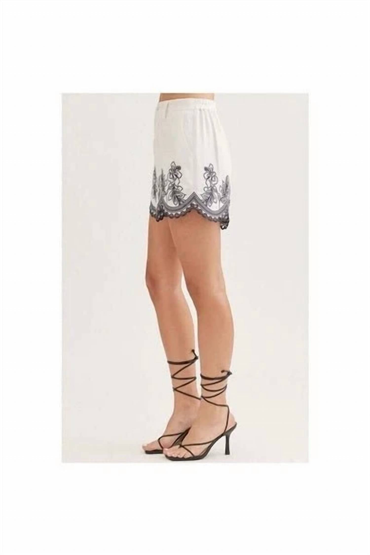 Entro - Luna Lace Embroidered Set
