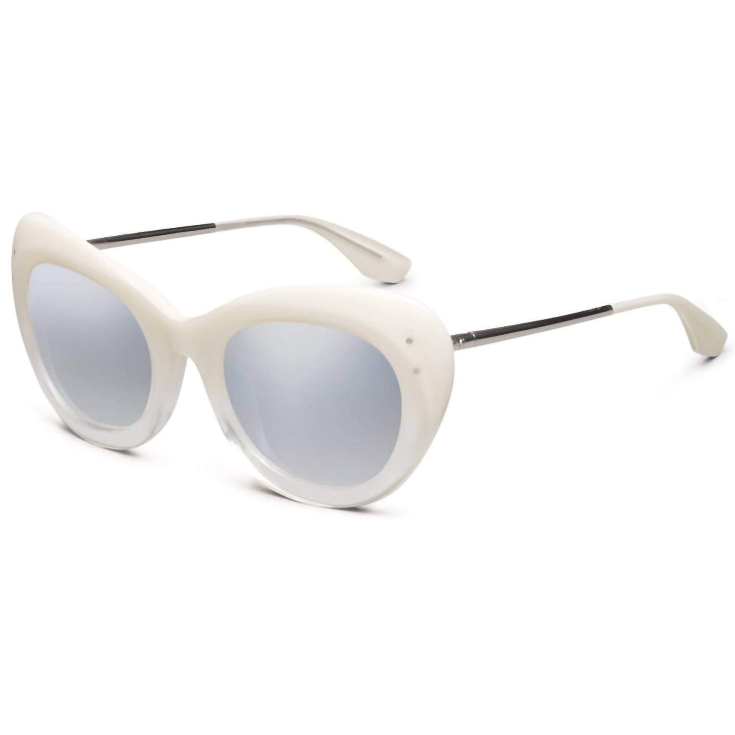 Faye - Chrome / Light Blue Chrome Flash Lens