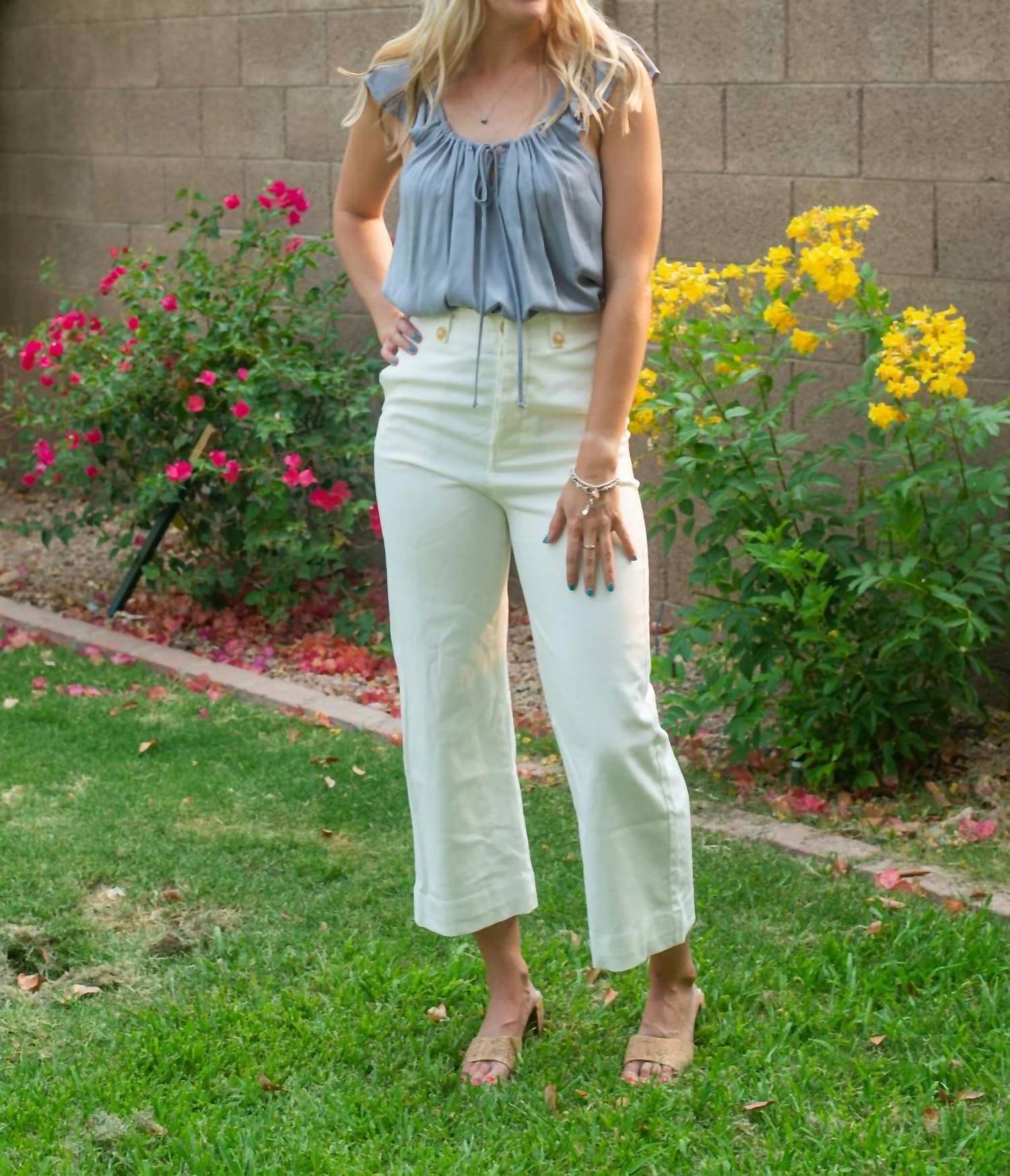 Gilli - Dusty Ruffle Sleeveless Top