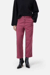 CLOSED Rovea Relaxed Fit Pants in cherry red - women's jeans