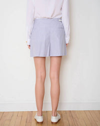 We-Ar4 - Ivy Short
