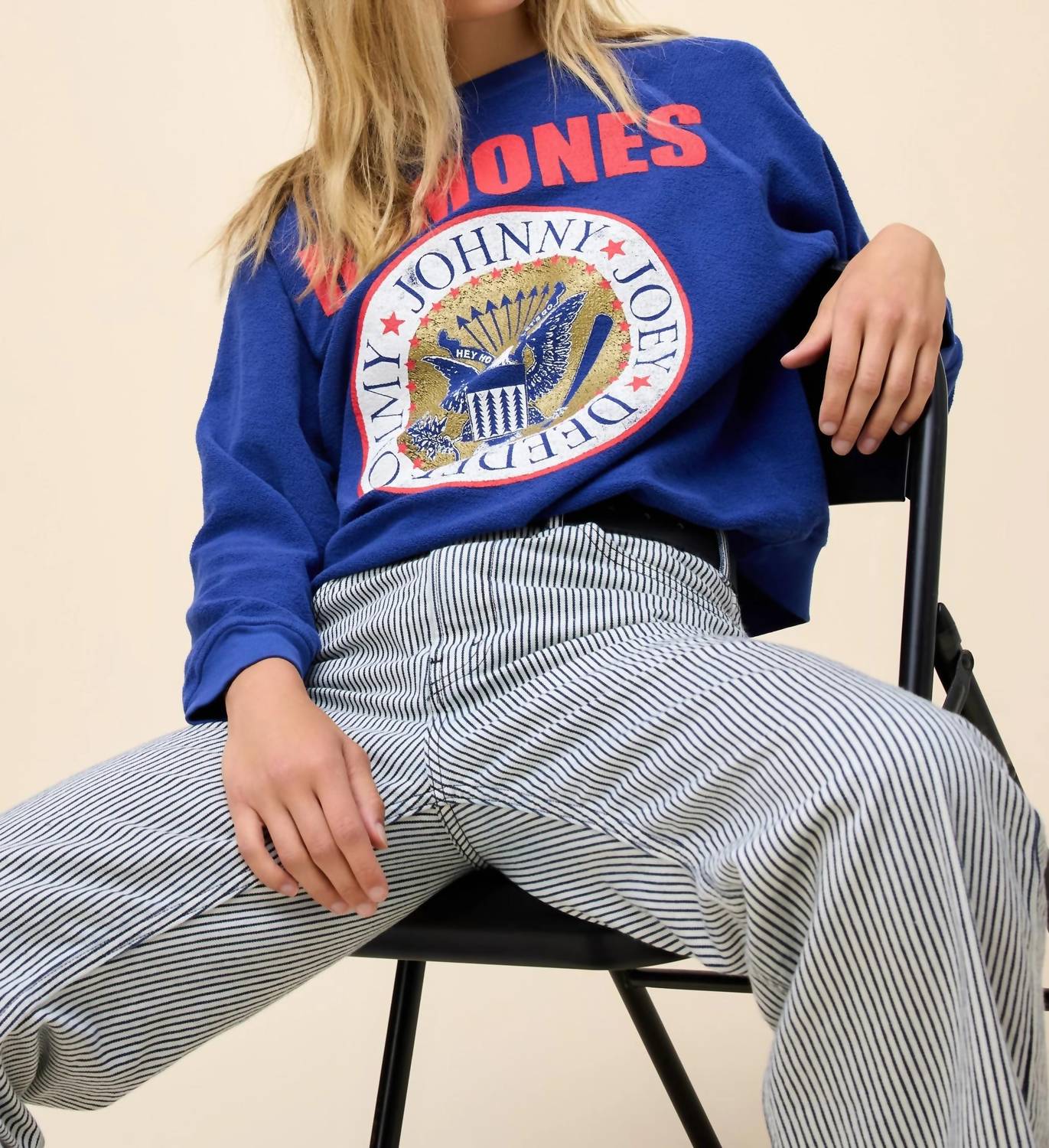 Daydreamer - Ramones Gold Seal Reverse Raglan Sweatshirt