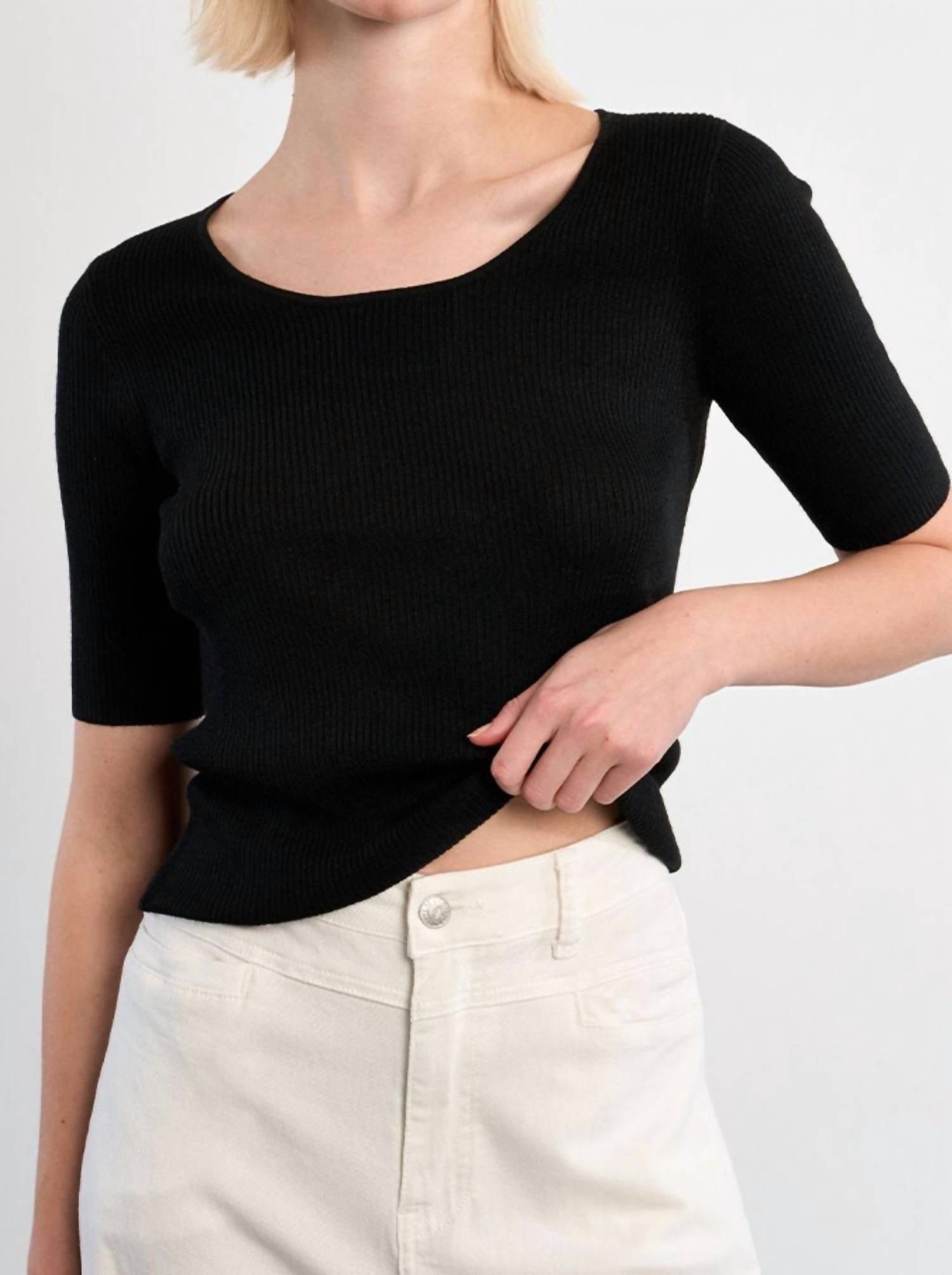 Lili Sidonio - Women's Key Hole Back Knit Top