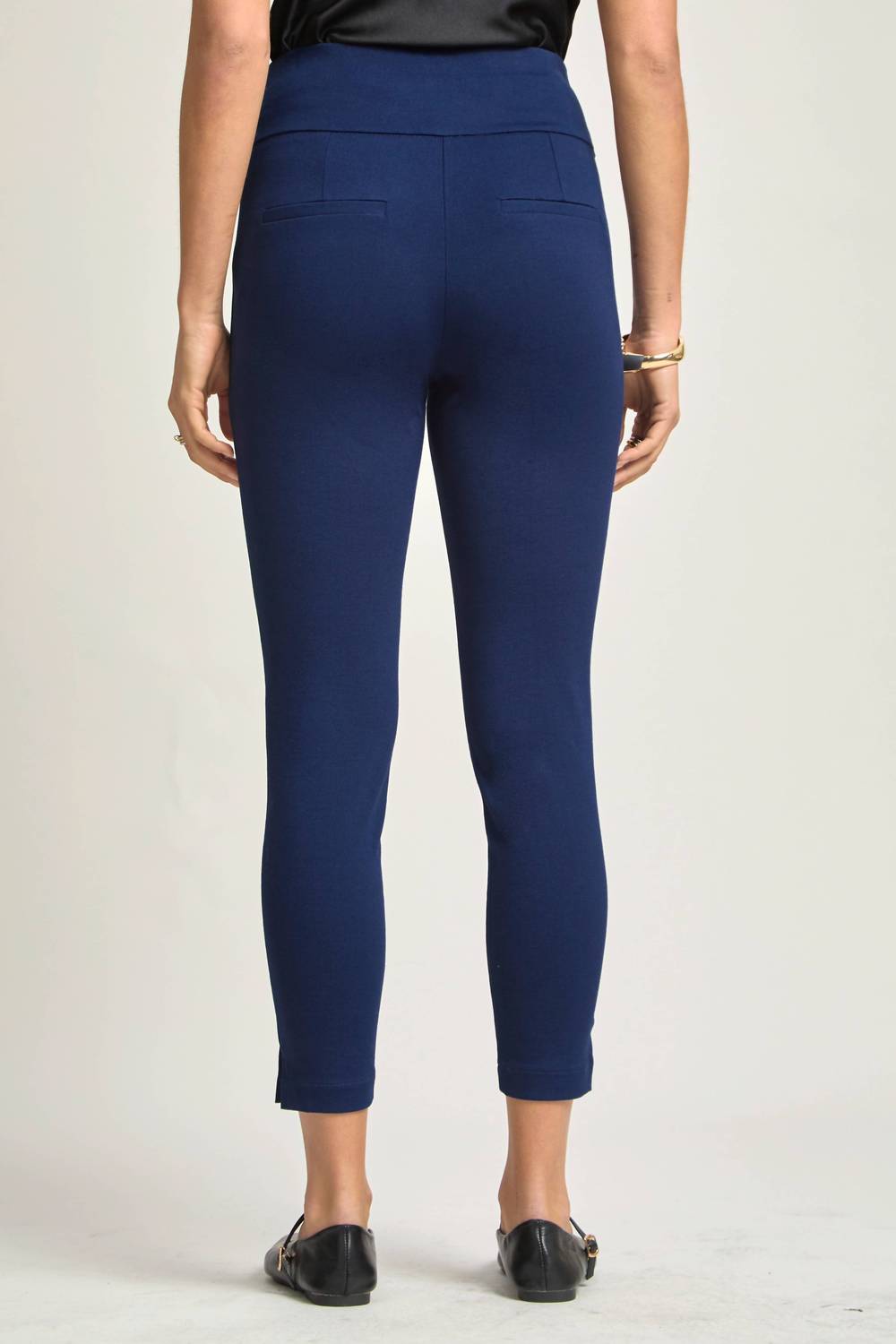 Dear Scarlett Elisa Skinny Pants in navy - women's pants - detail view
