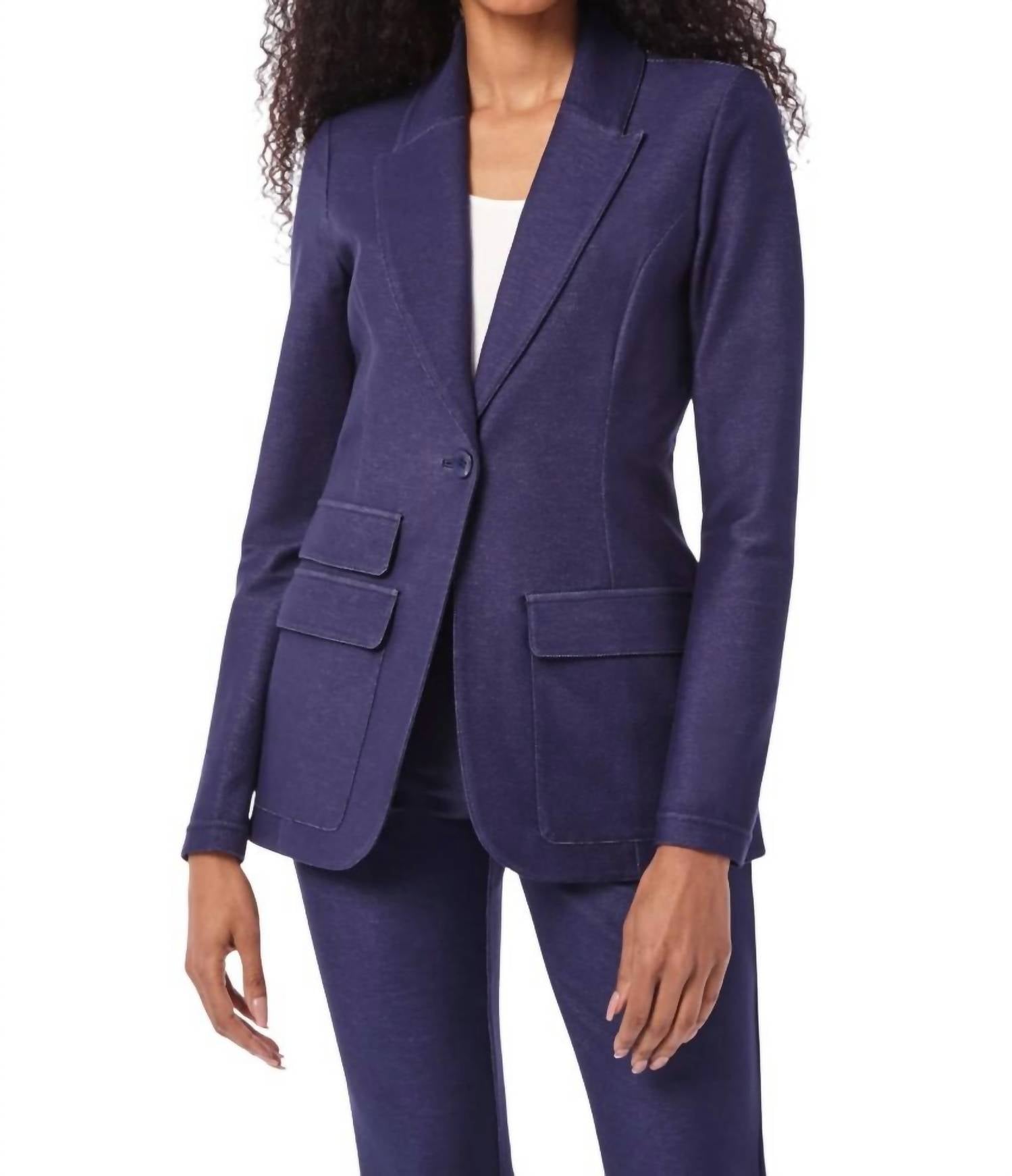 Capsule 121 - VESTA BLAZER