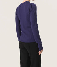 Soaked In Luxury - Spina Slim Fit Crew Neck Pullover Sweater