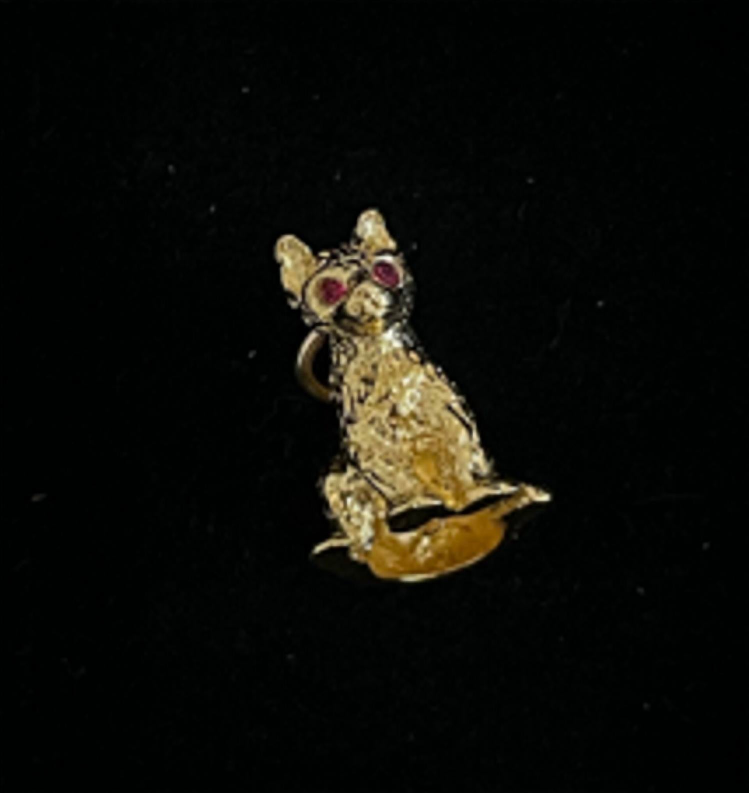 Azi Rasson - Women's Vintage Ruby Eyed Cat Medium Charm