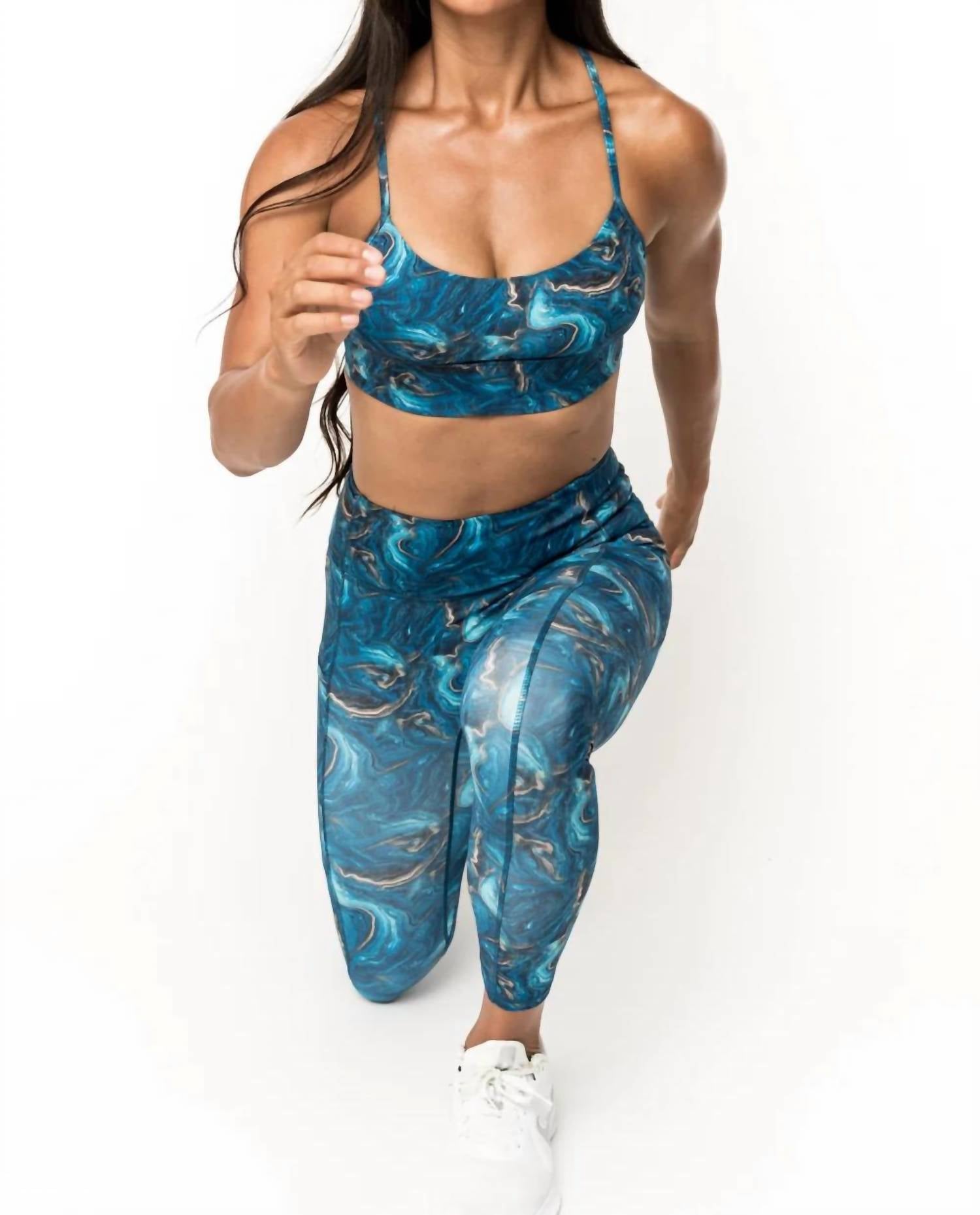 Lovlei - Inline Sports Bra