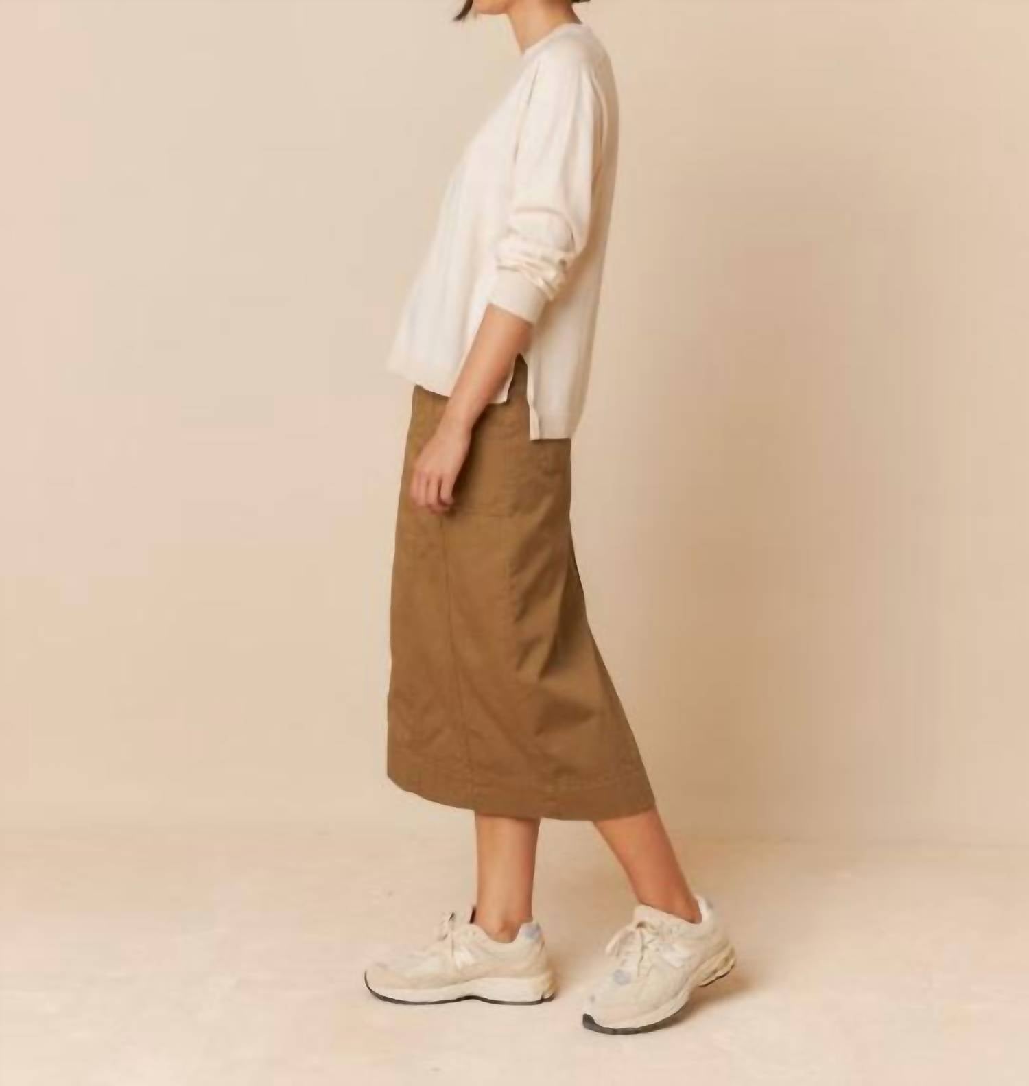 Indi & Cold - Basic Knit Long Sleeve Sweater