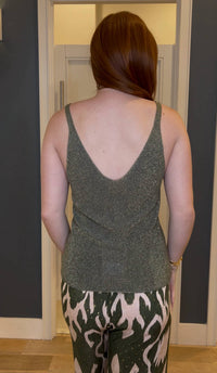 Scandal Italy - Shimmer Knit V-neck Camisole