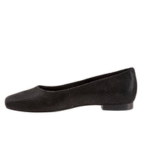 Trotters - Women's Honor Flat Shoes