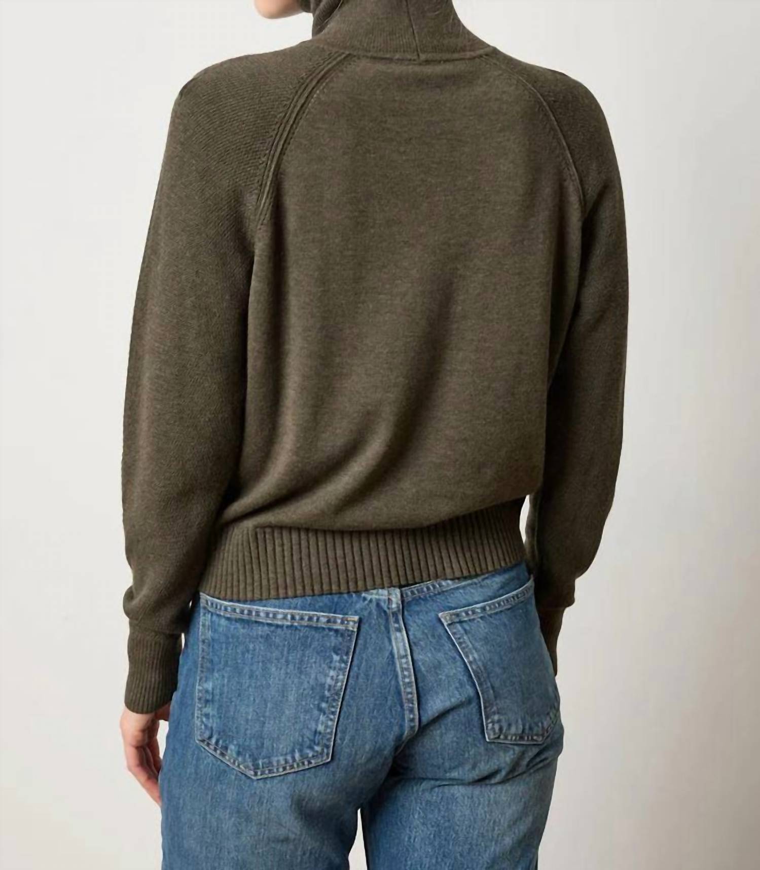 Lilla P - Relaxed Turtleneck Sweater